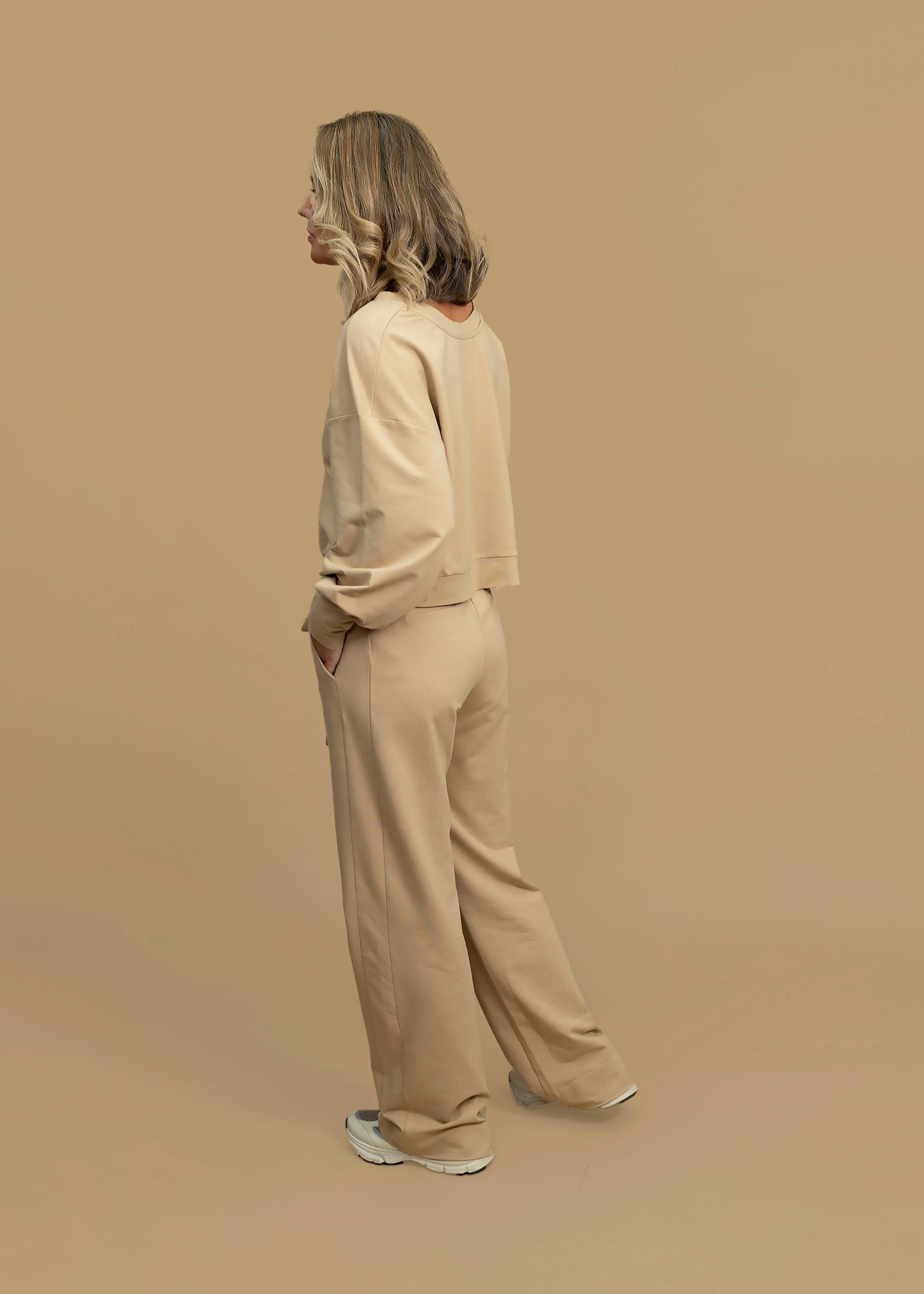 GAIA statement sleeve top, camel (SALE)
