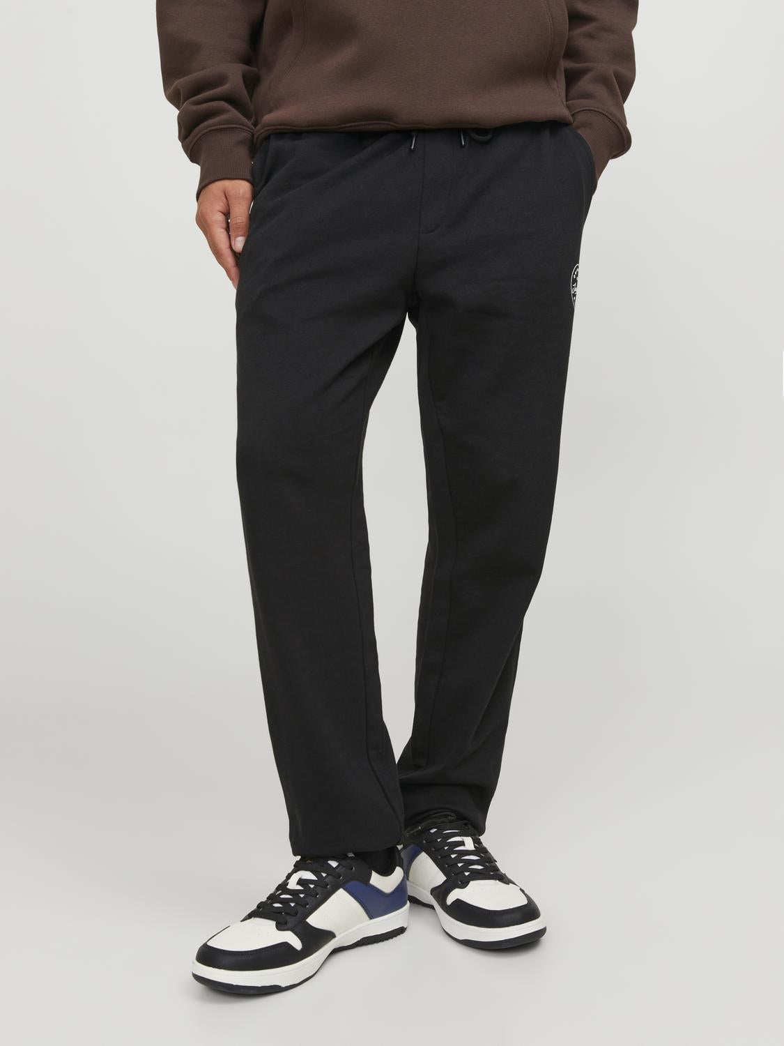 Jack & Jones Shark Sweatpants For Men (JPSTGORDON) in 3 Colours, L-XL