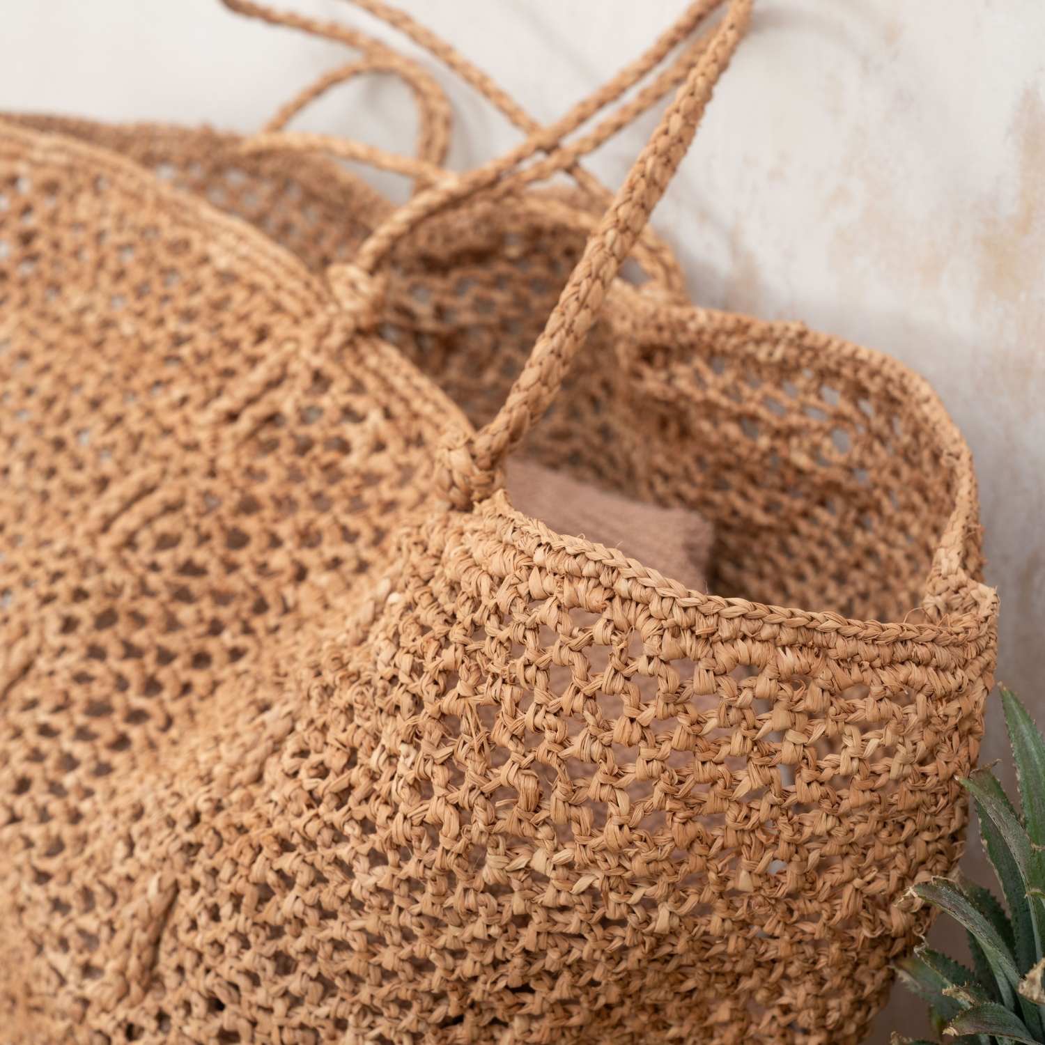 Sinah Raffia Tote Bag
