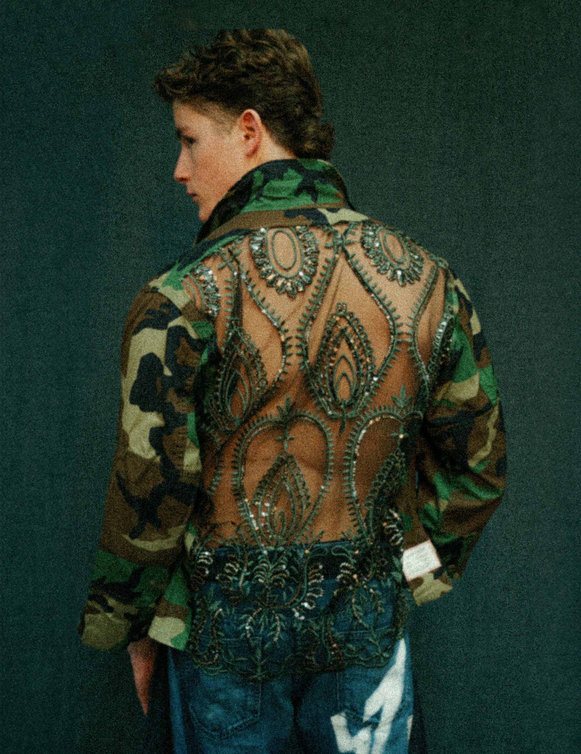 Party Back Shirt - Silver Art-Deco - Camo.