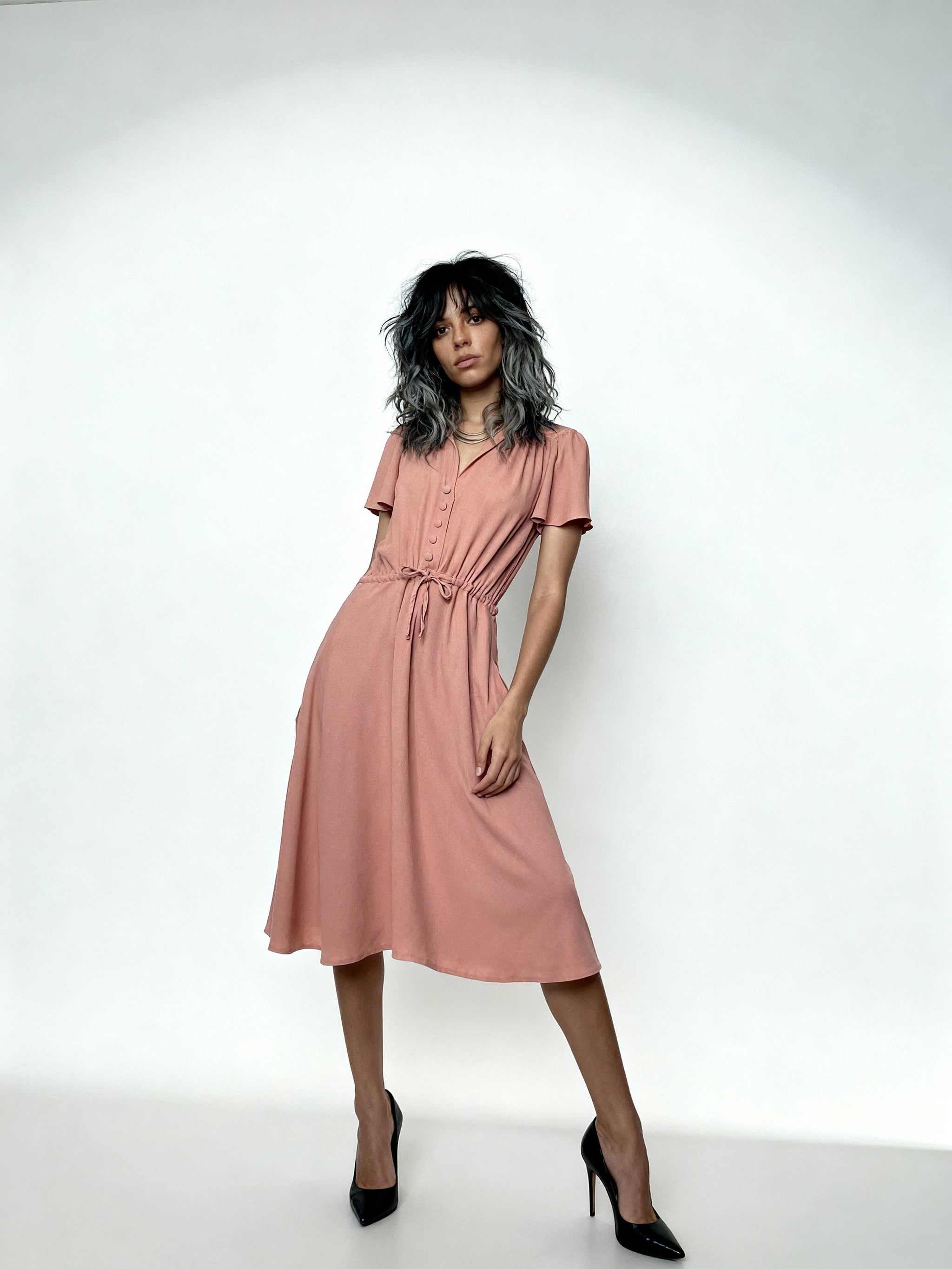 Vintage Peach Dusty Pink 1970's Radley Moss Crepe Tea Dress UK Size 12 - 14