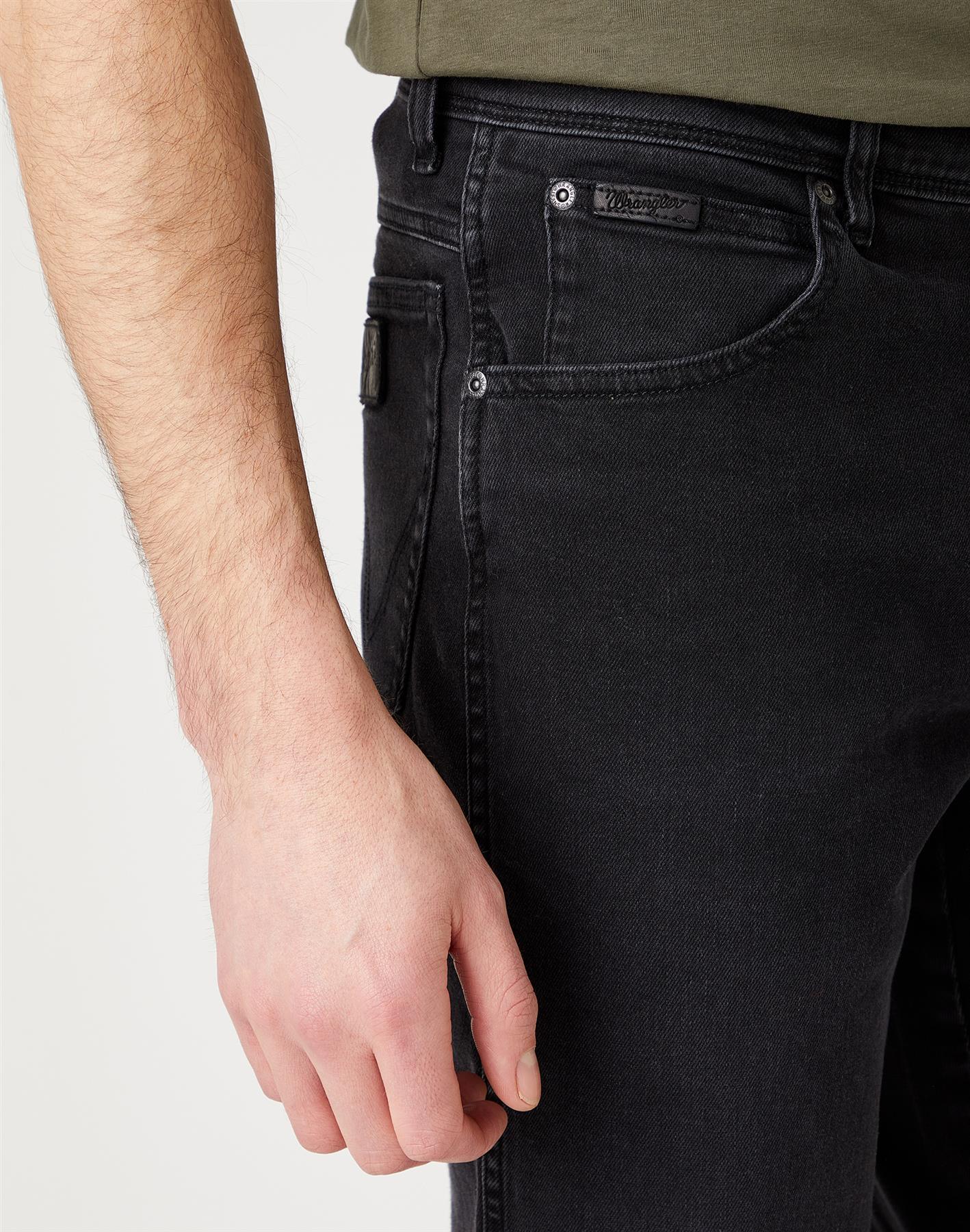 Wrangler Texas Slim Jeans Black Crow Authentic in Waist 32-46