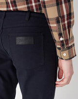 Wrangler Men Greensboro Regula Fit Soft Stretch Denim In Black Waist Size 38 To 44