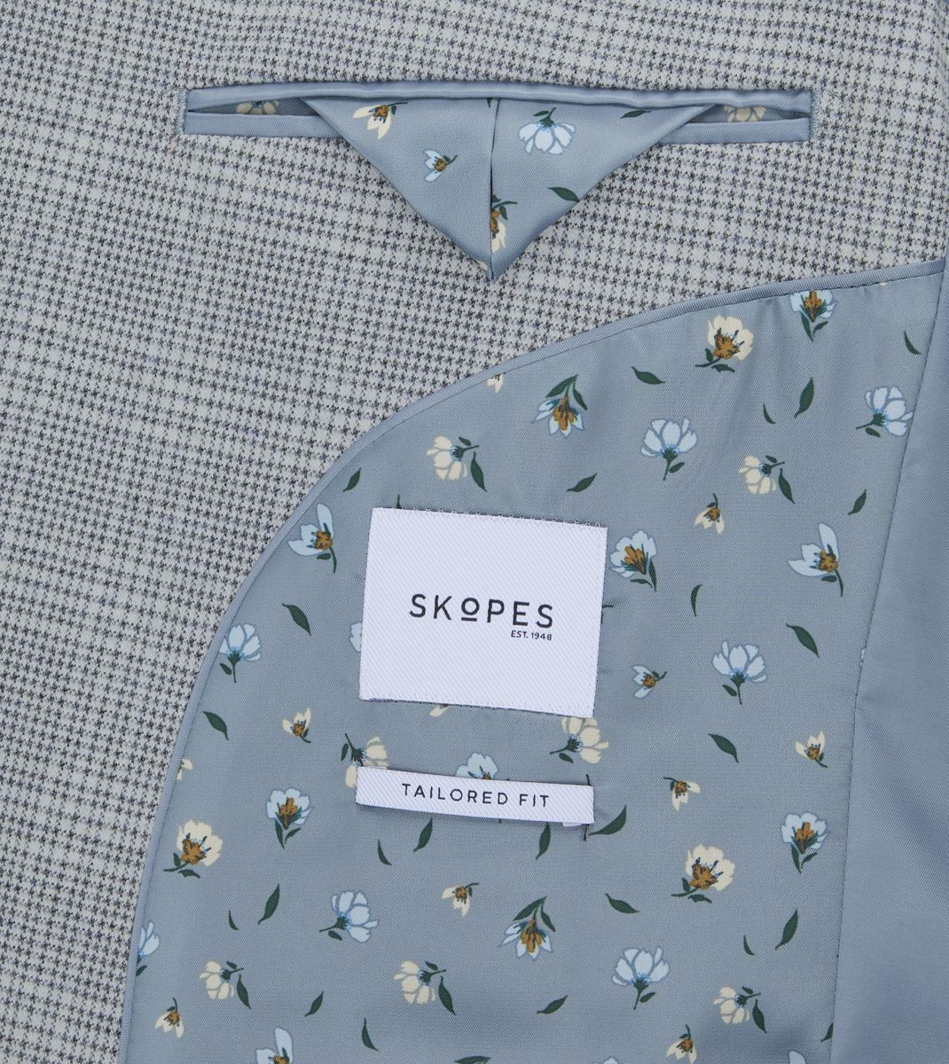 Skopes Aspen Tailored Fit Jacket For Men in Blue Check Puppytooth, 36S-62L
