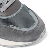Road Runner Dark Ice Grey