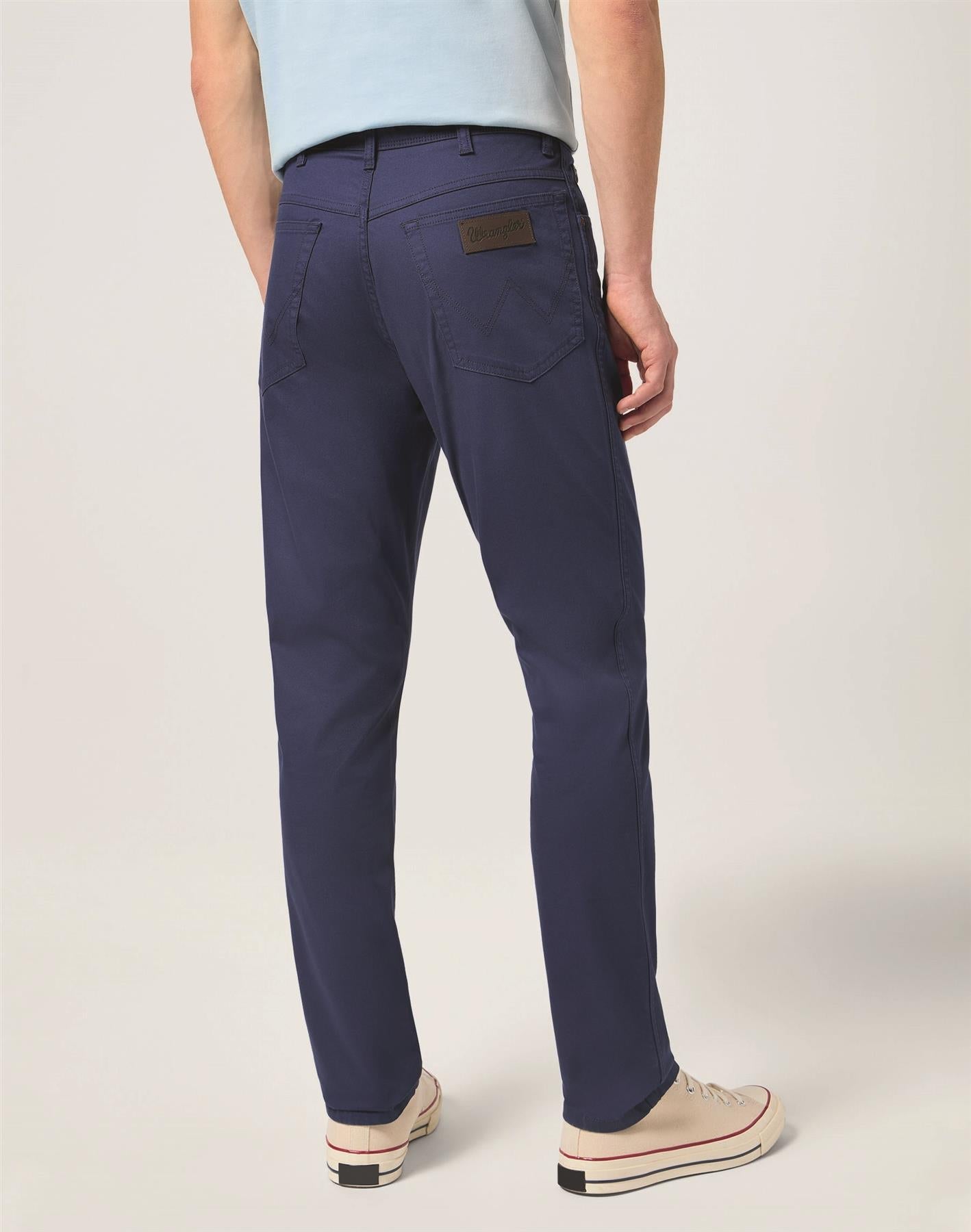 Wrangler Texas Slim 822 Authentic Slim Textured Twill  Jeans In Dark Navy Waist 38 -44