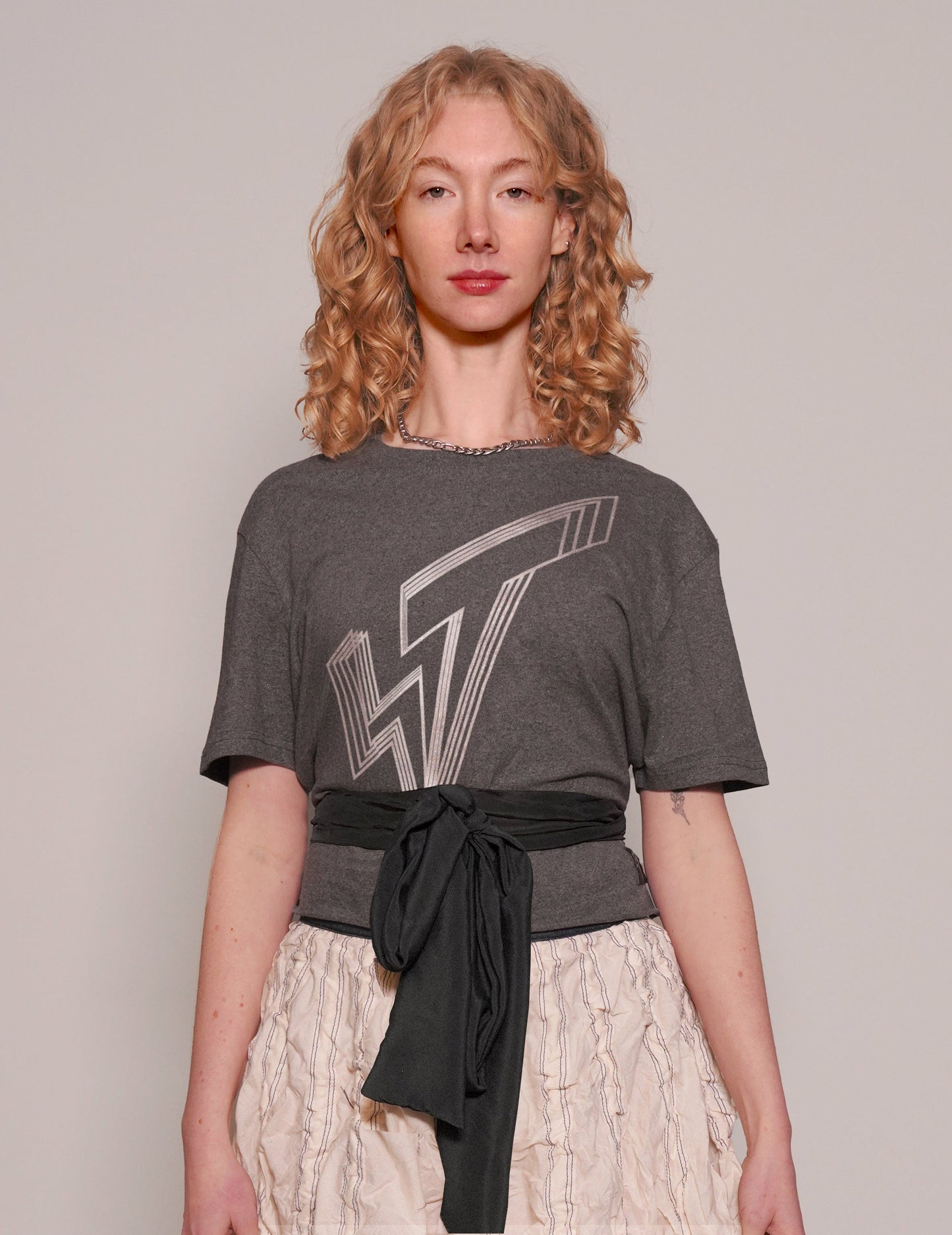 ST Silver Logo Tie-Tee in Grey with Black Tie