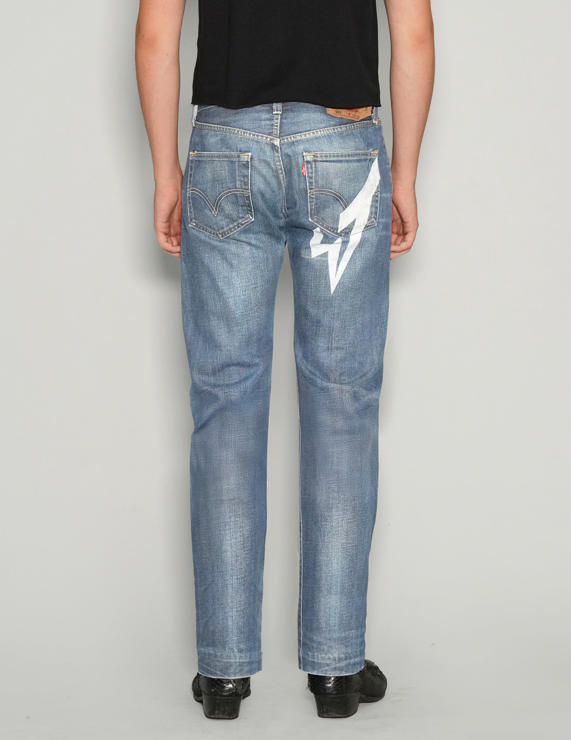 'Saint' Jeans in Light Blue.