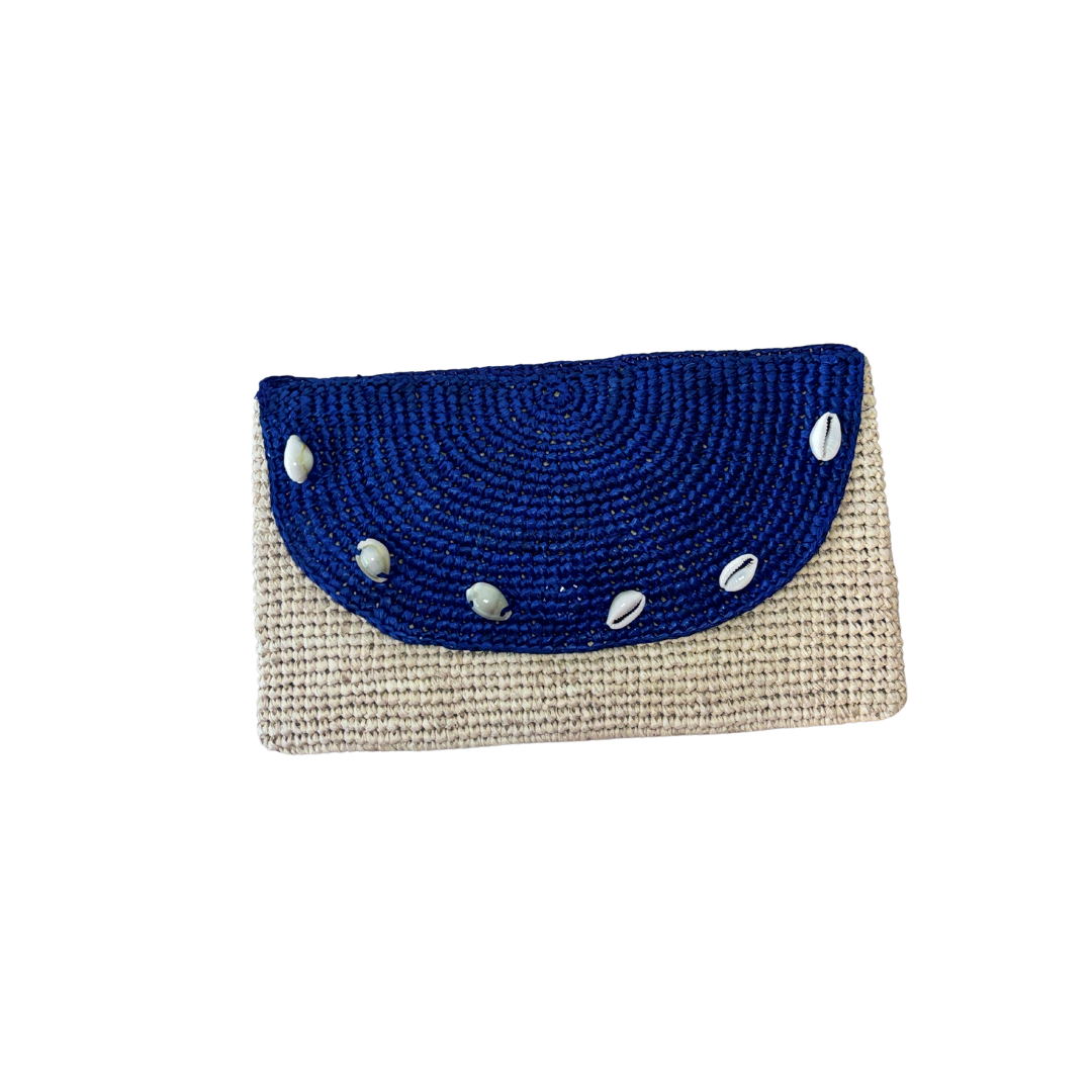 Shell Pouch Raffia