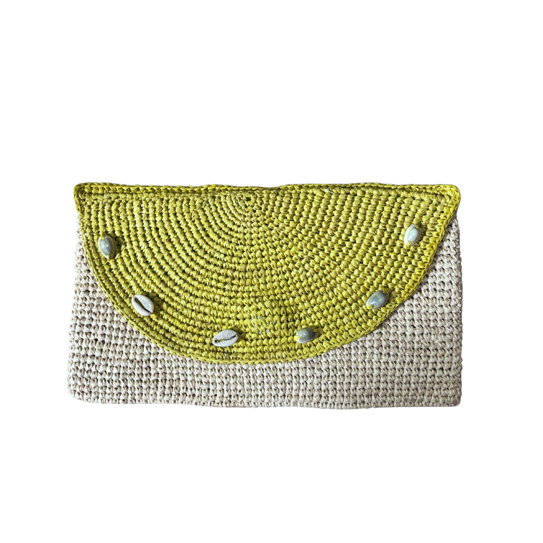 Shell Pouch Raffia