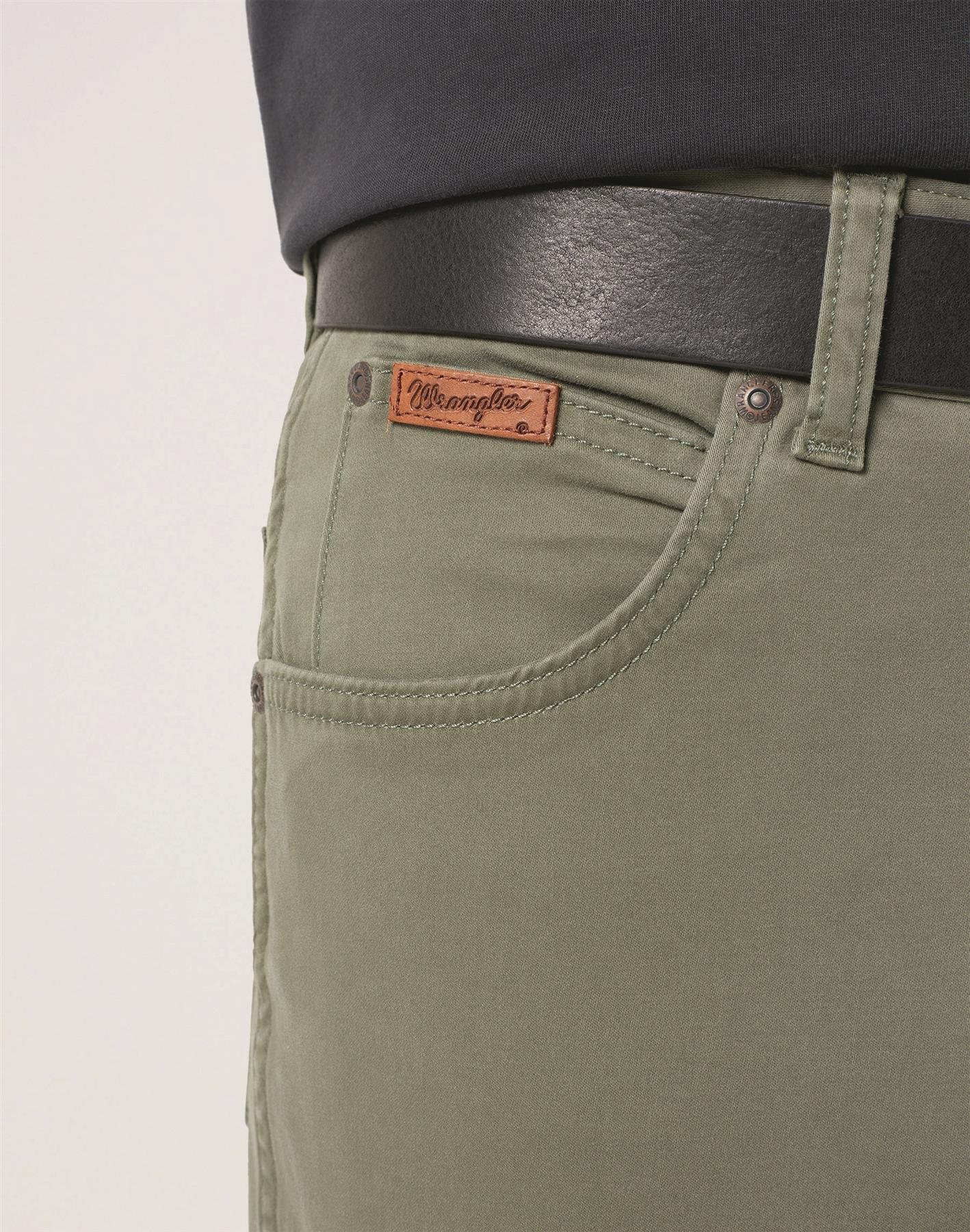 Wrangler Texas 822 Authentic Slim Chino Trouser In Dusty Olive And Plaza Taupe Waist 38 -44