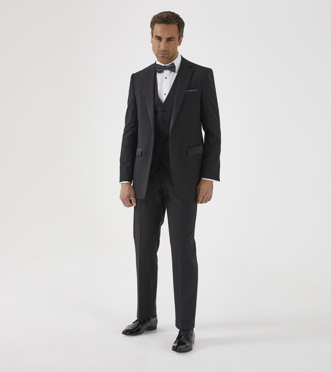 Skopes Latimer Dinner Suit Waistcoat For Men's in Black, 34R to 72R