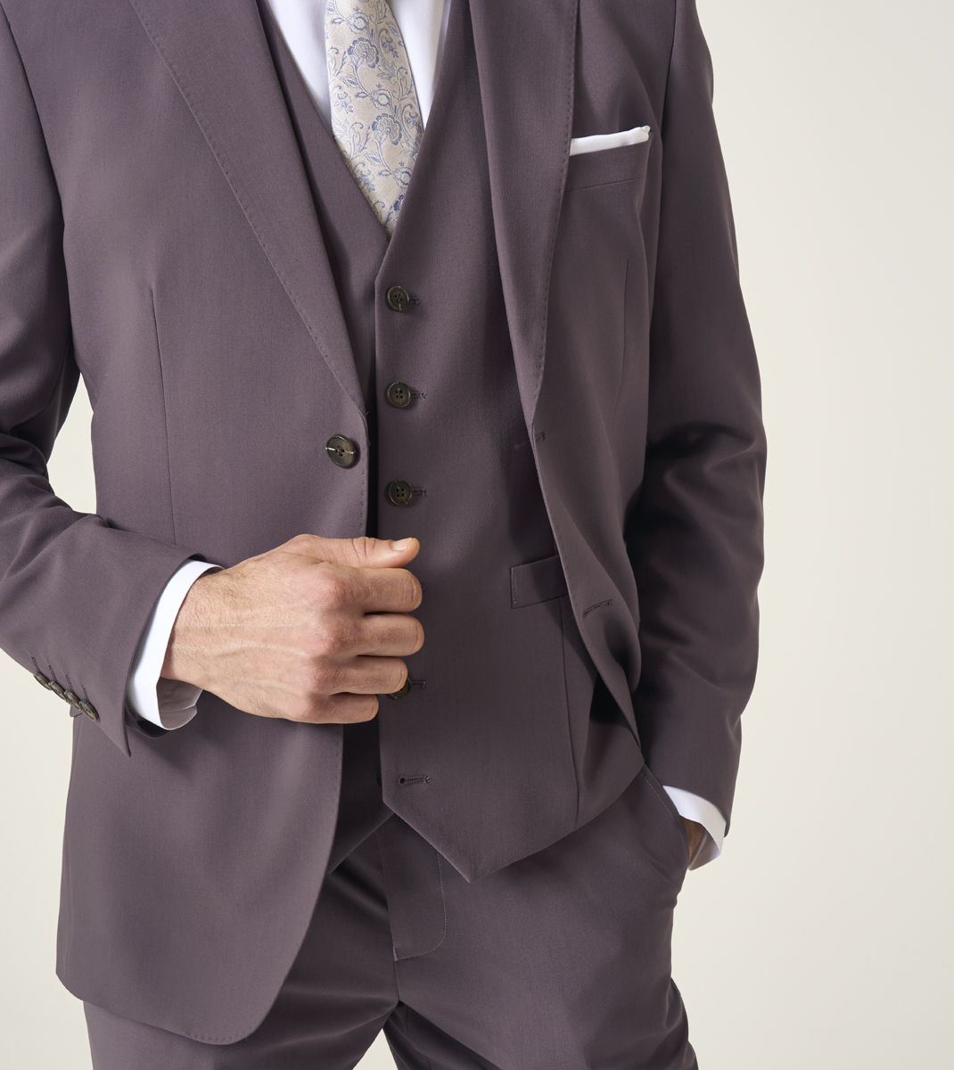 Skopes Tailored Fit Beckett Suit Jacket For Men in Mauve, 36S-62L