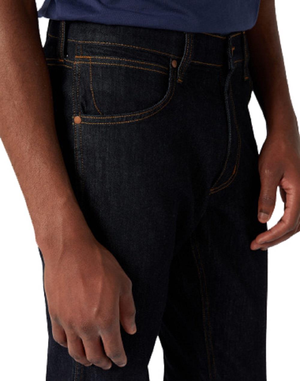 Wrangler Men's Greensboro Stretch Straight Leg Trousers/Jeans Waist 32 -46 Multiple Styles