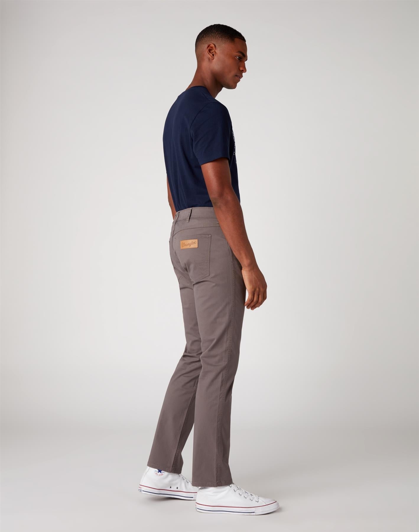 Wrangler Men's Greensboro Stretch Straight Leg Chino in Quiet Grey (W15QWA172) Size 34 - 46