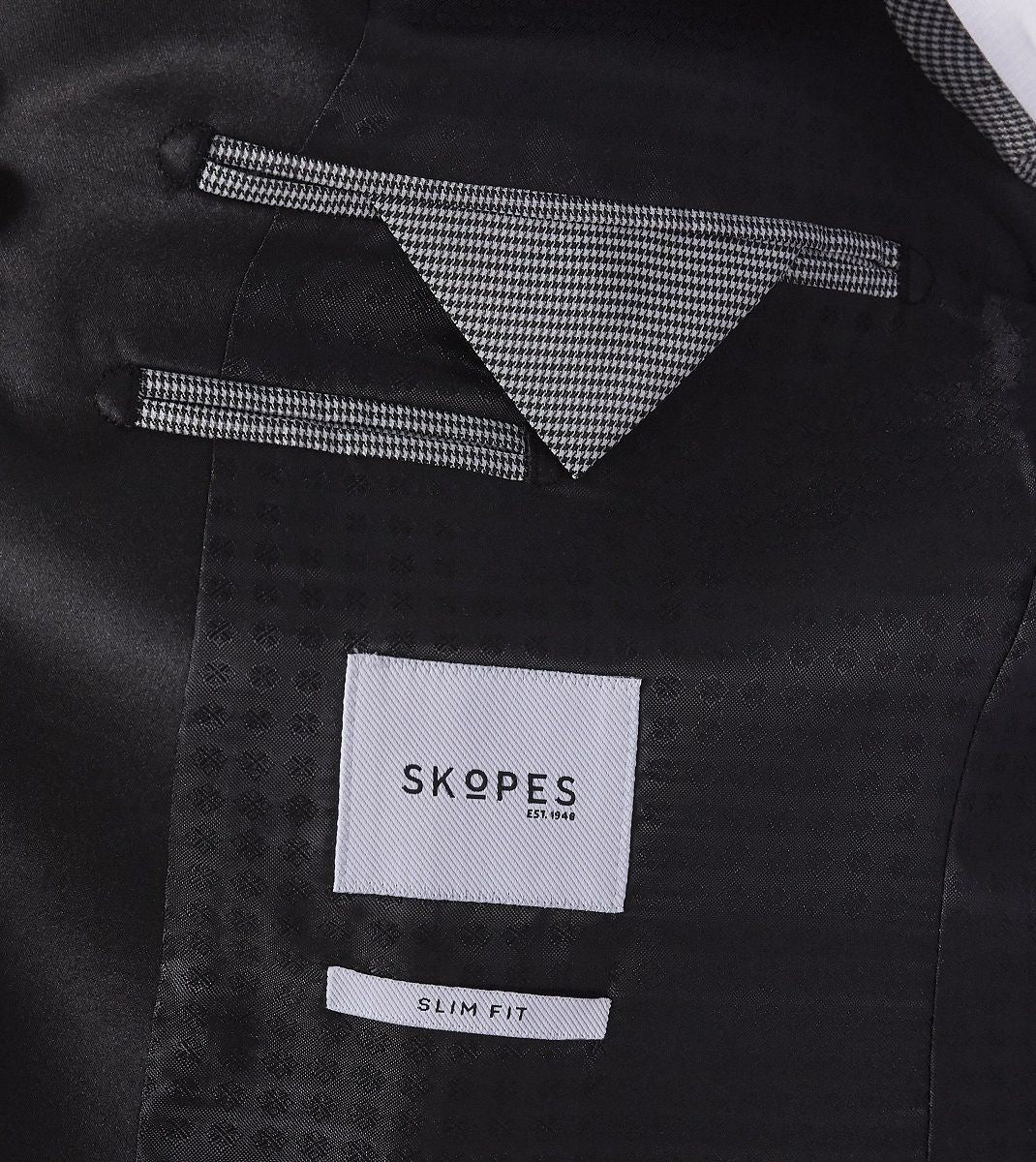 Skopes Sinatra Dinner Suit Slim Jacket For Men's in Black, 34S to 50L