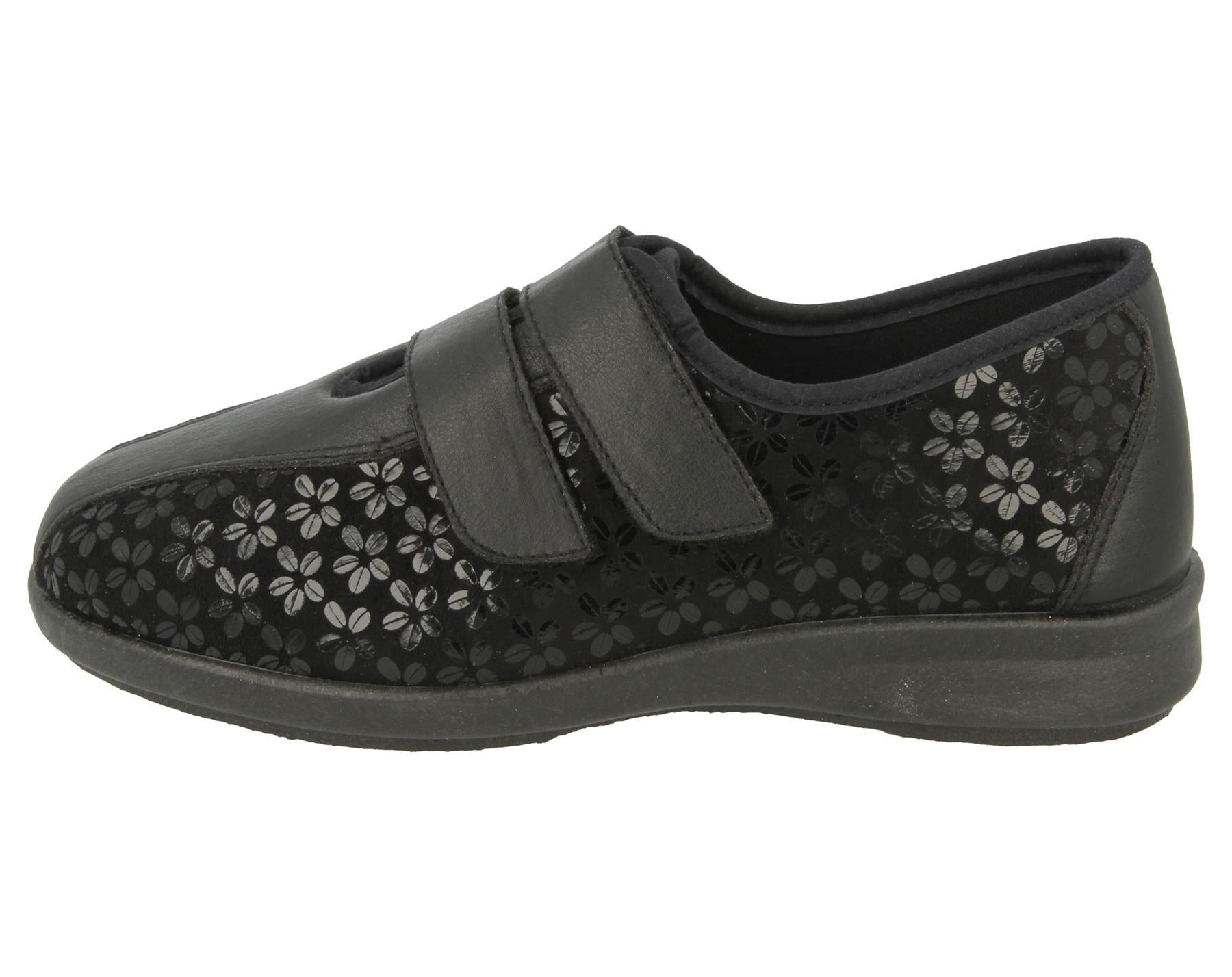 Womens (Azalea) 2V Wide Fit By Db Shoes in Black Stretch