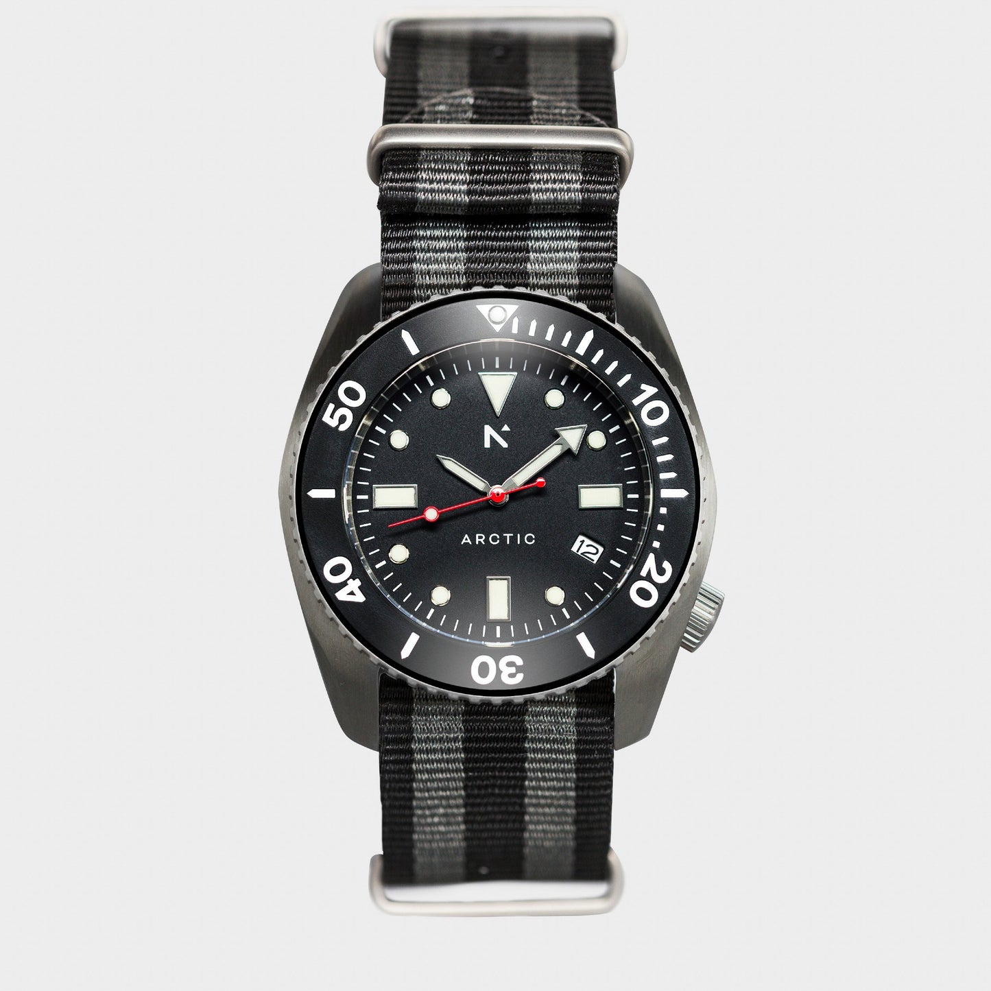 'Arctic' 500m Dive Watch (43mm) | Classic NATO