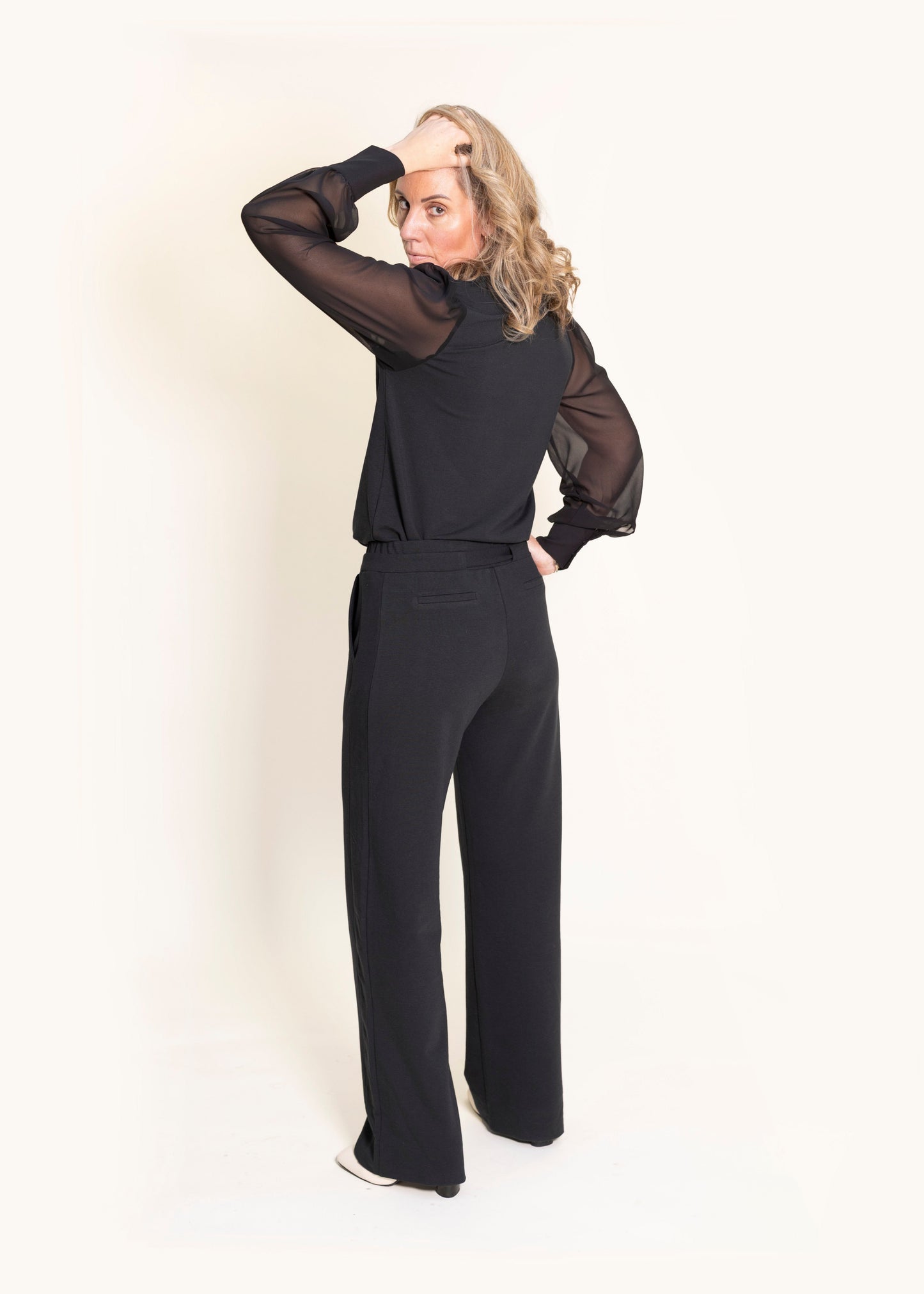 DAPHNE sheer sleeve top, charcoal