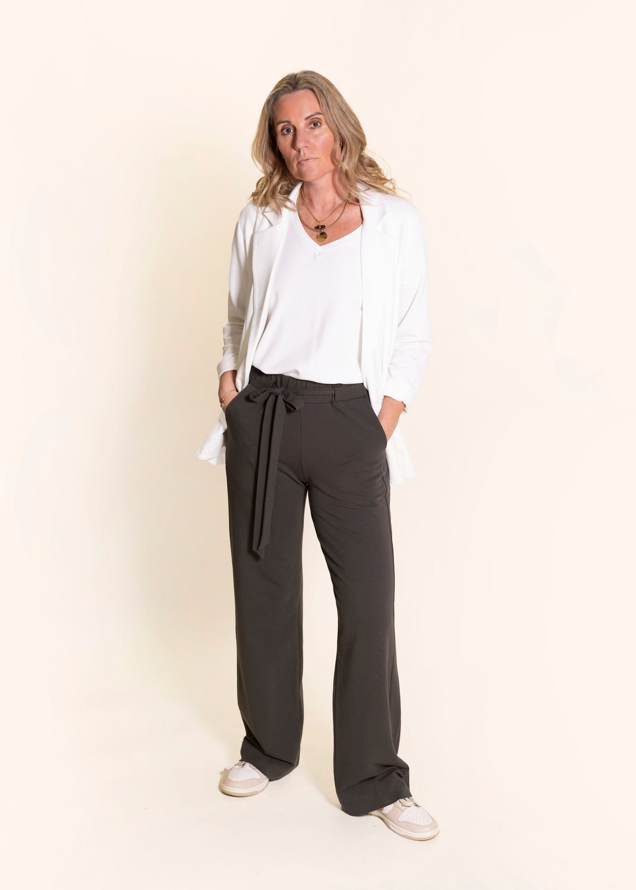 ATHENA v-neck, short sleeve top, warm white