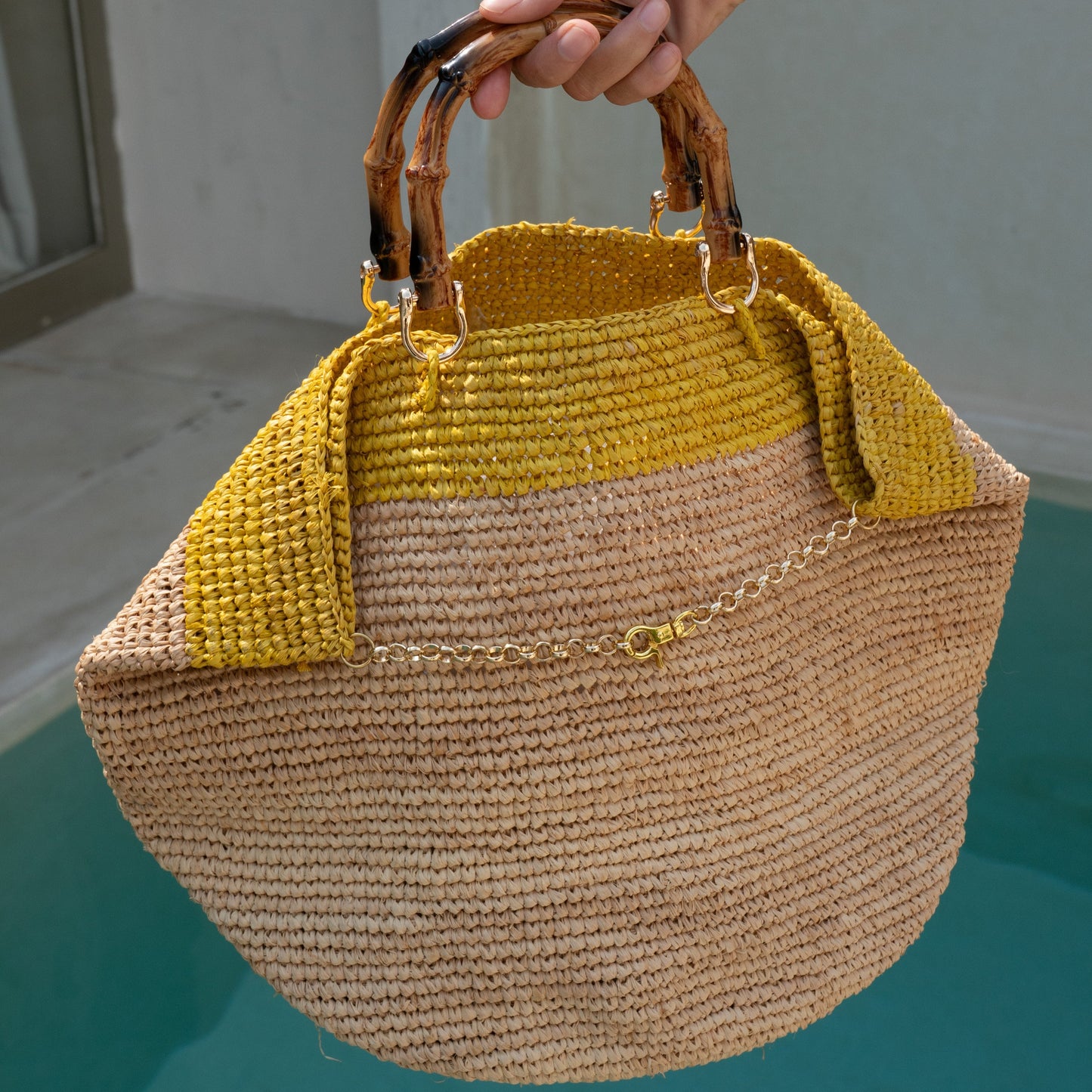 Chainette with Bamboo handles