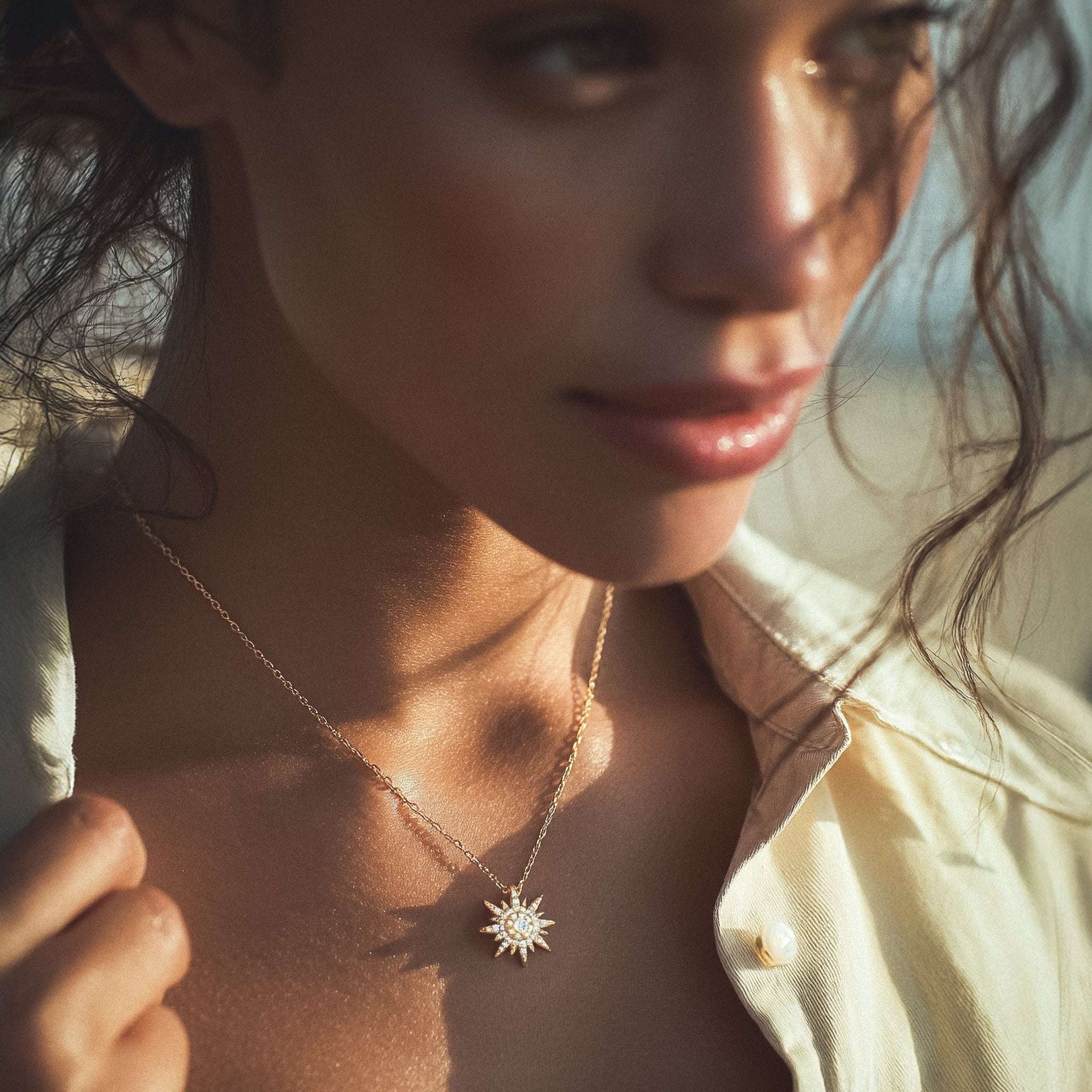Estella Starburst Necklace | 18k Gold Plated