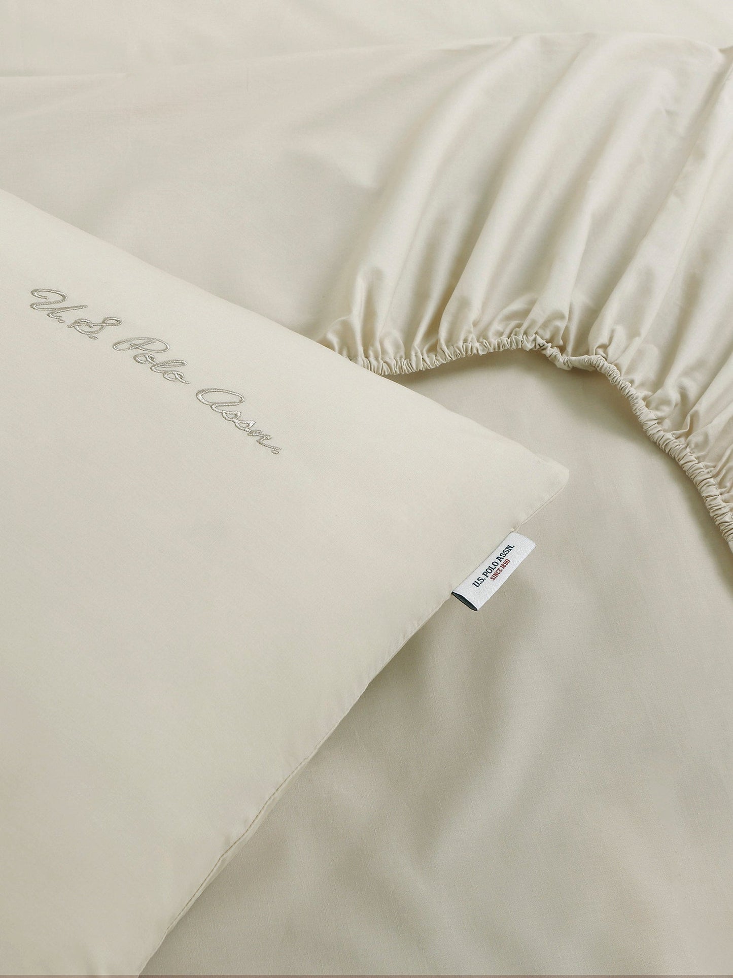 Pure Cotton Sheet & Pillowcase Set in Oatmeal