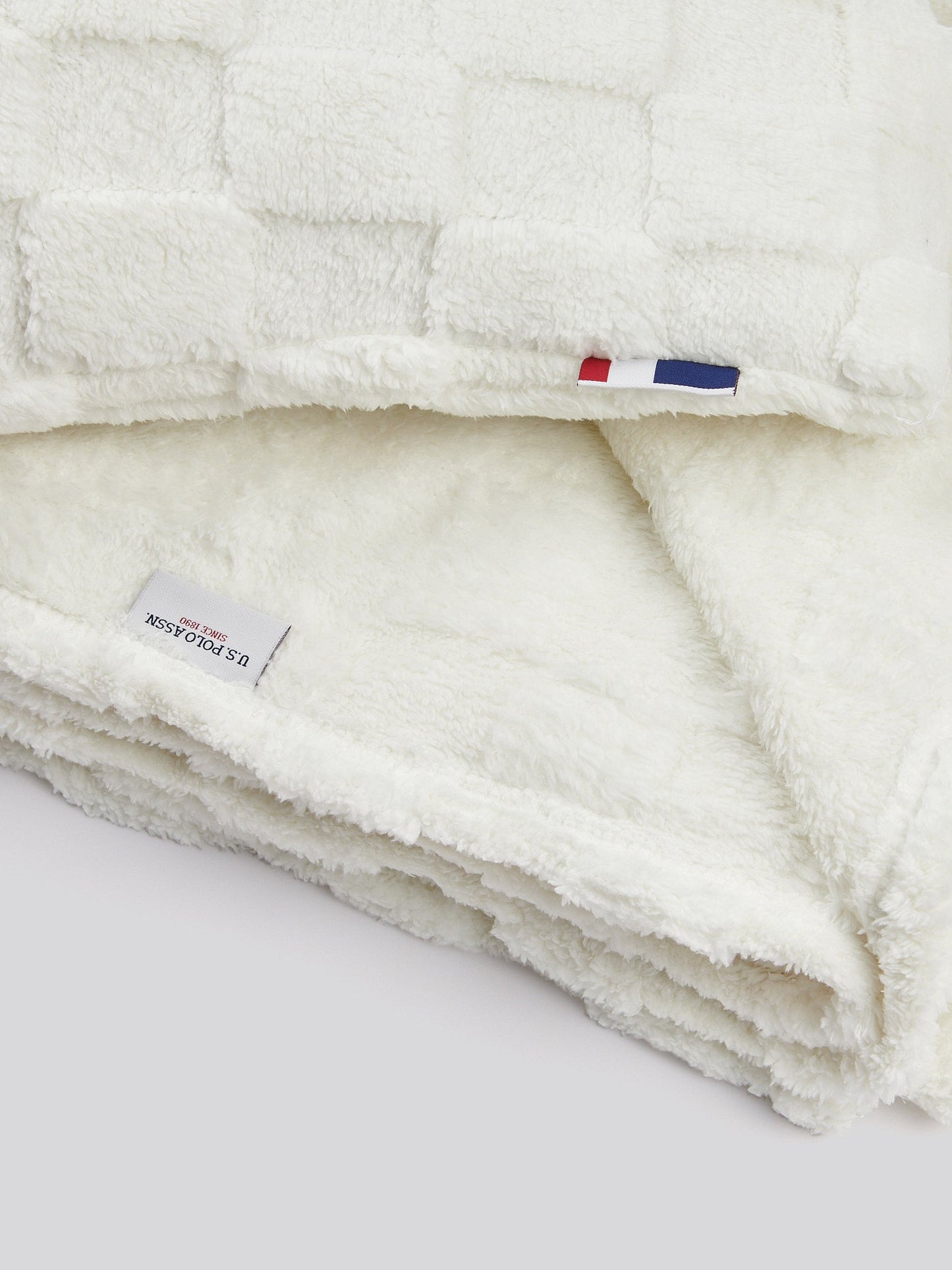 Plush Jacquard Throw & Cushion Set in Bright White