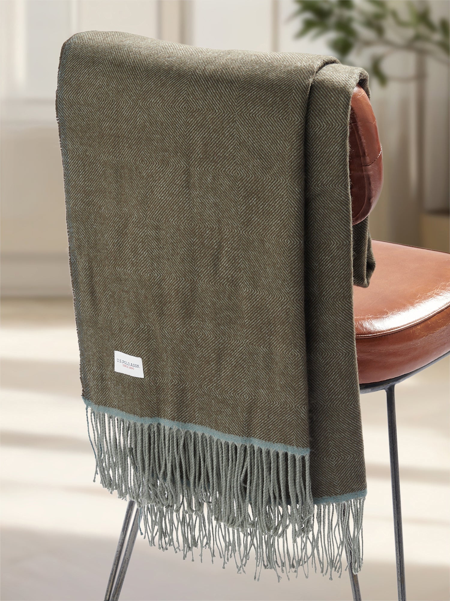 Luxurious Herringbone Boxed Throw in Desert Palm