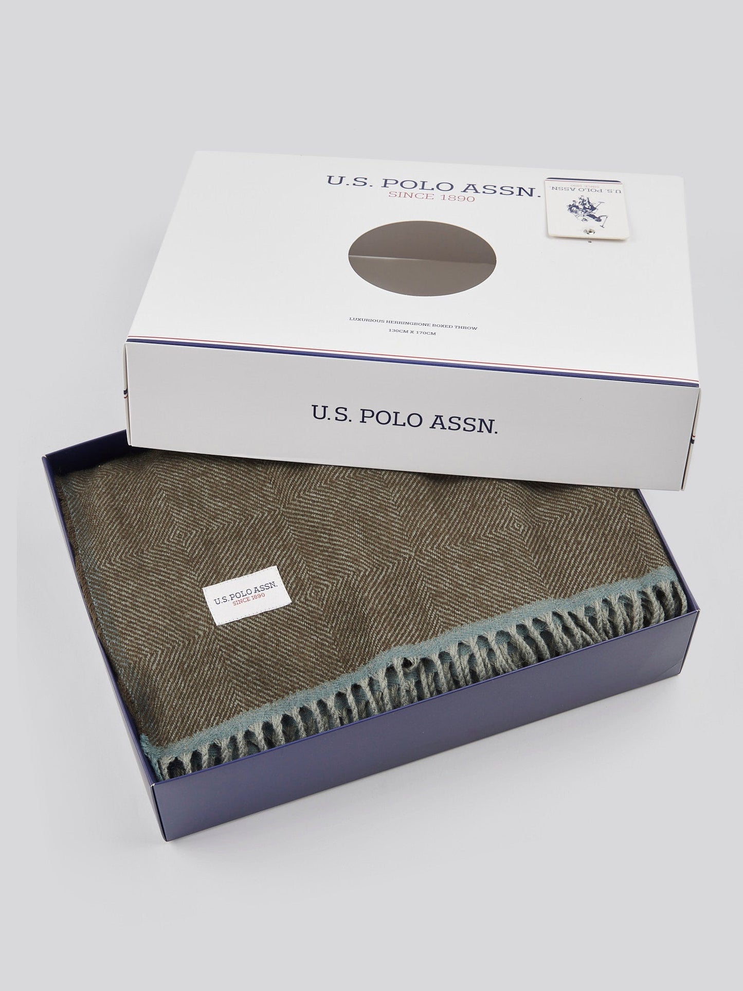 Luxurious Herringbone Boxed Throw in Desert Palm