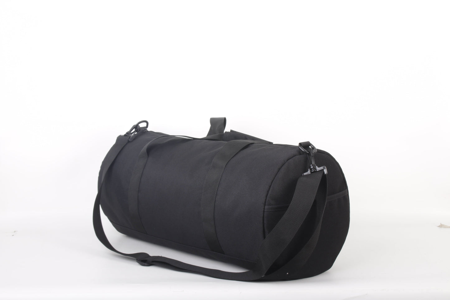Crest Holdall