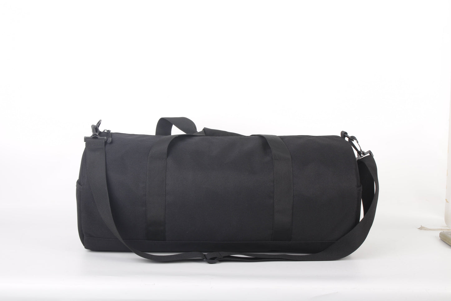 Crest Holdall