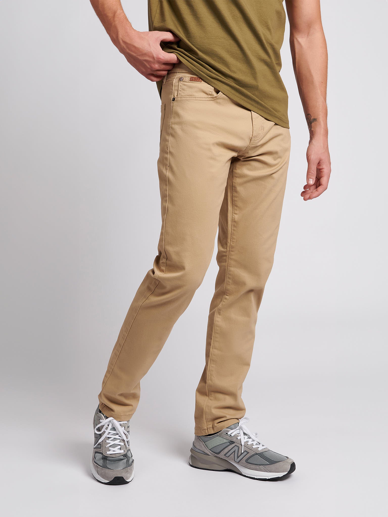 Mens Woven Trousers in Tan