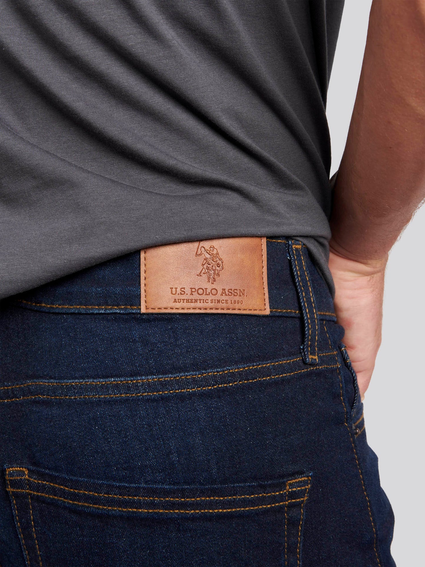 Mens 5 Pocket Regular Fit Denim Jeans in Rinse Wash