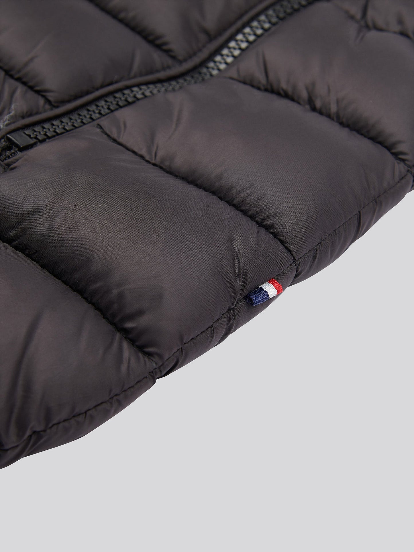 Mens Bound Quilted Gilet Black Bright White DHM