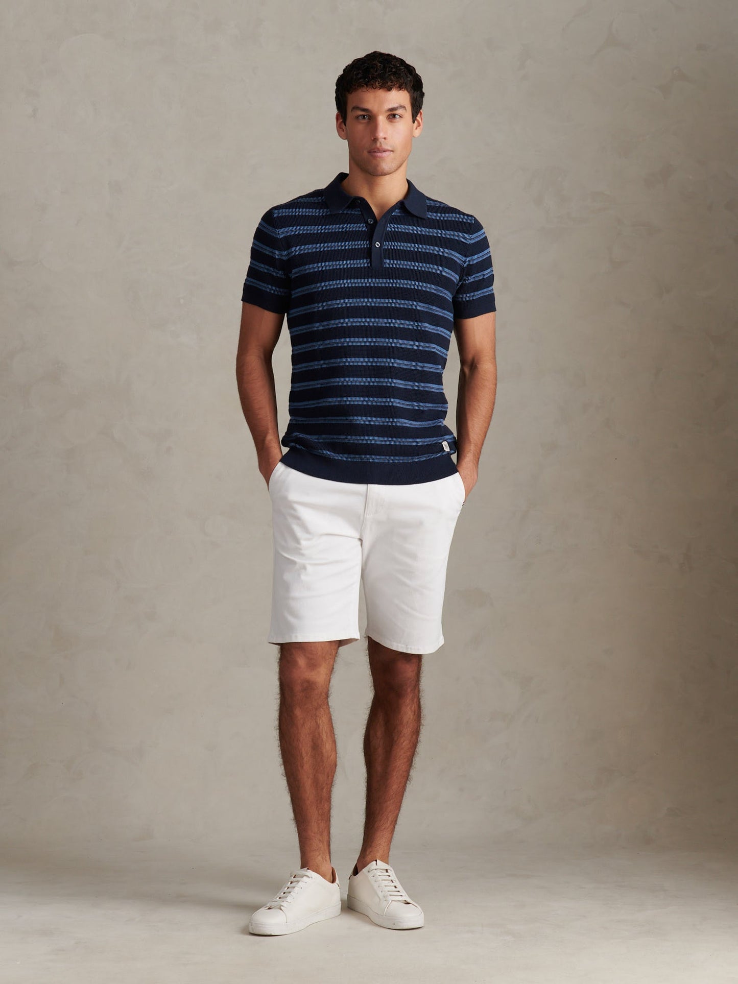 Mens Classic Chinos Shorts Bright White