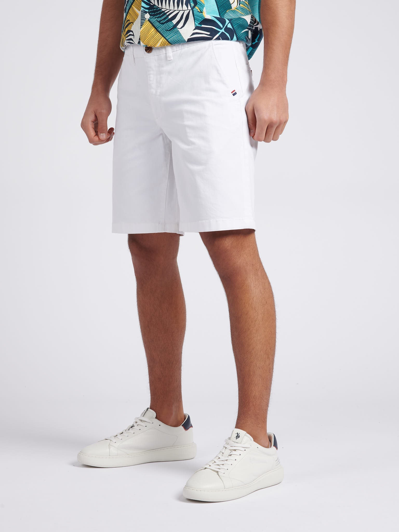 Mens Classic Chinos Shorts Bright White