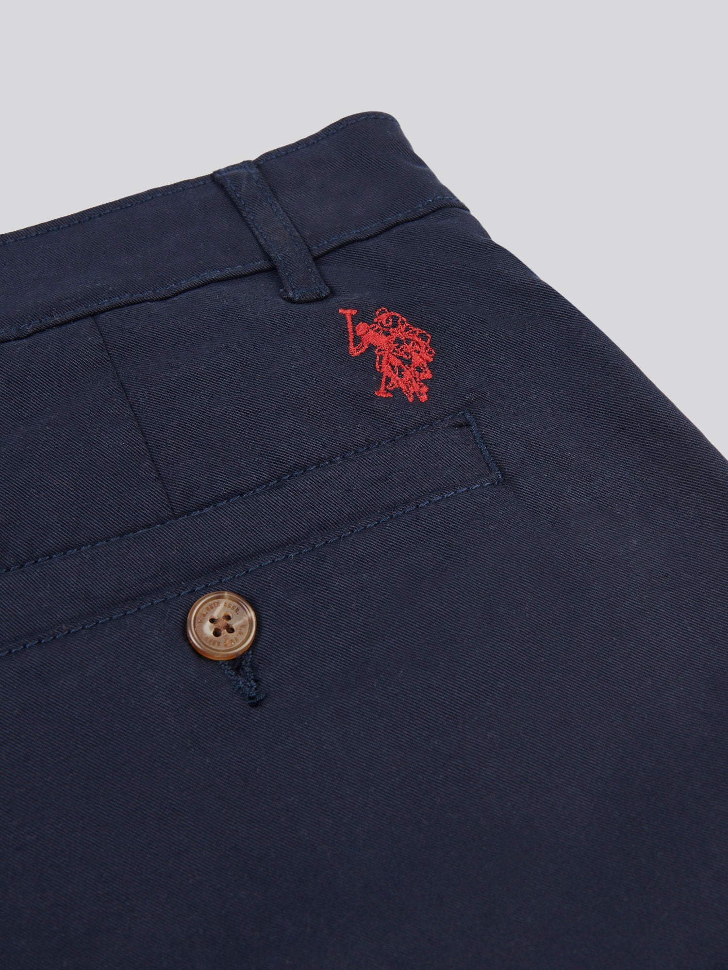 Mens Classic Chinos Shorts Dark Sapphire Navy / Haute Red DHM