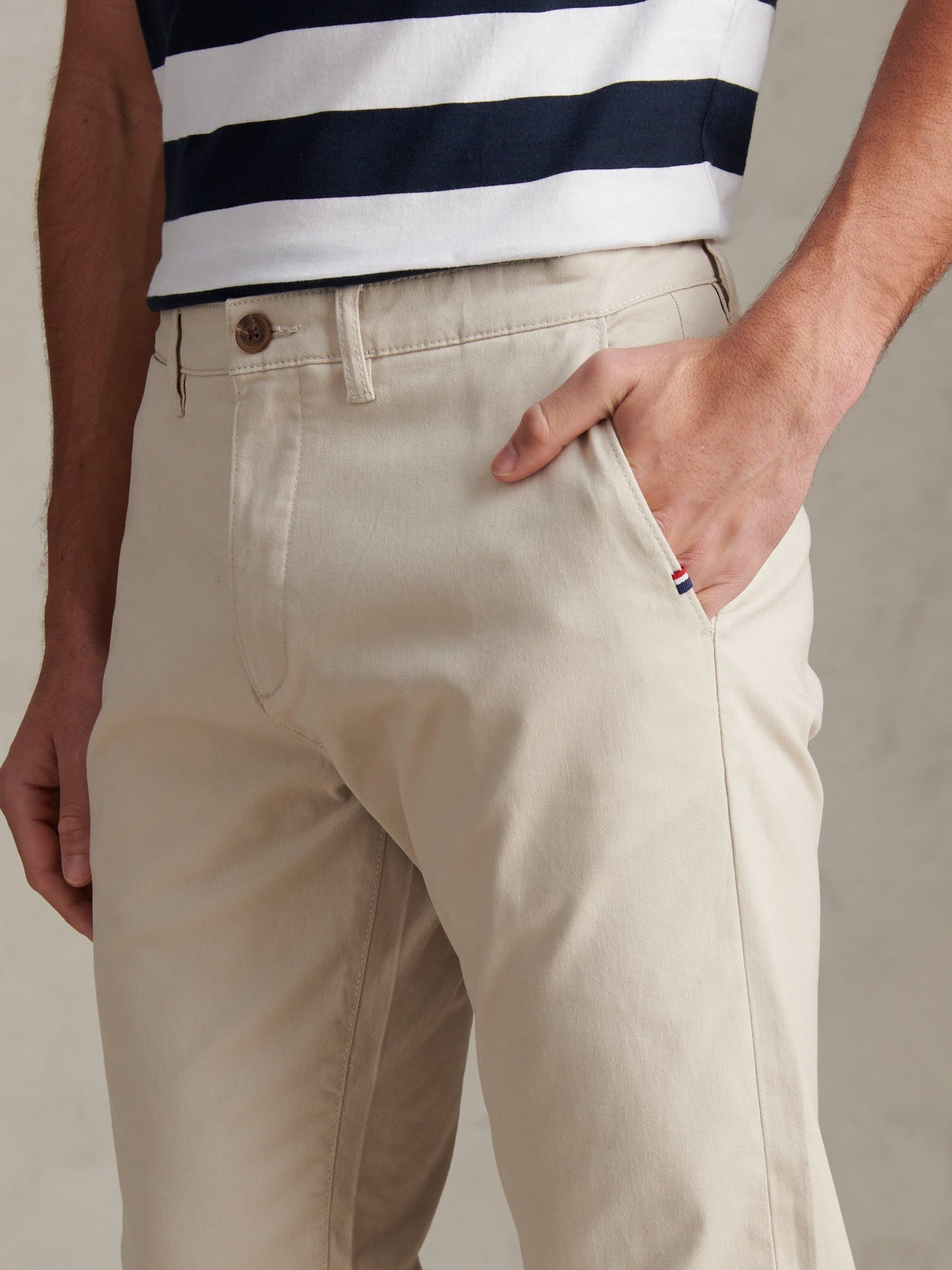 Mens Classic Chinos Beige