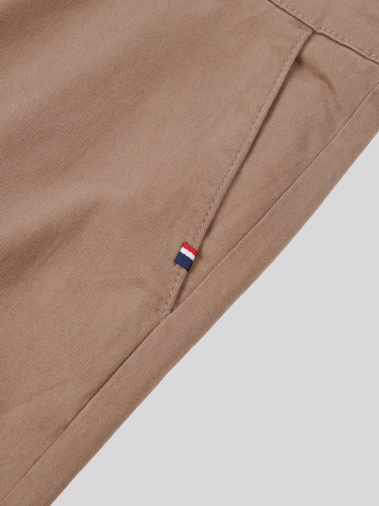 Mens Classic Chinos Shitake