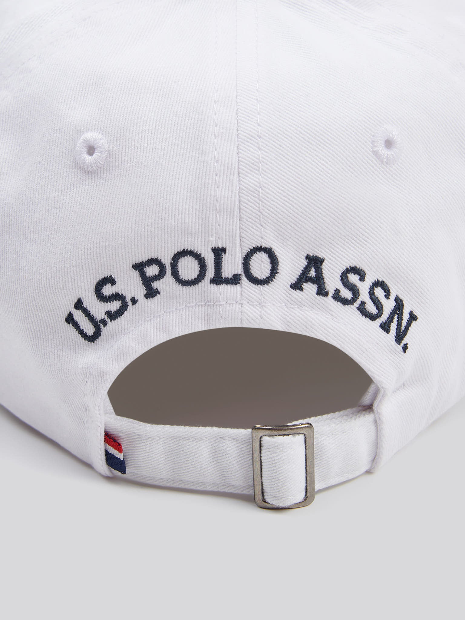 Mens Washed Casual Cap White / Dark Sapphire Navy DHM