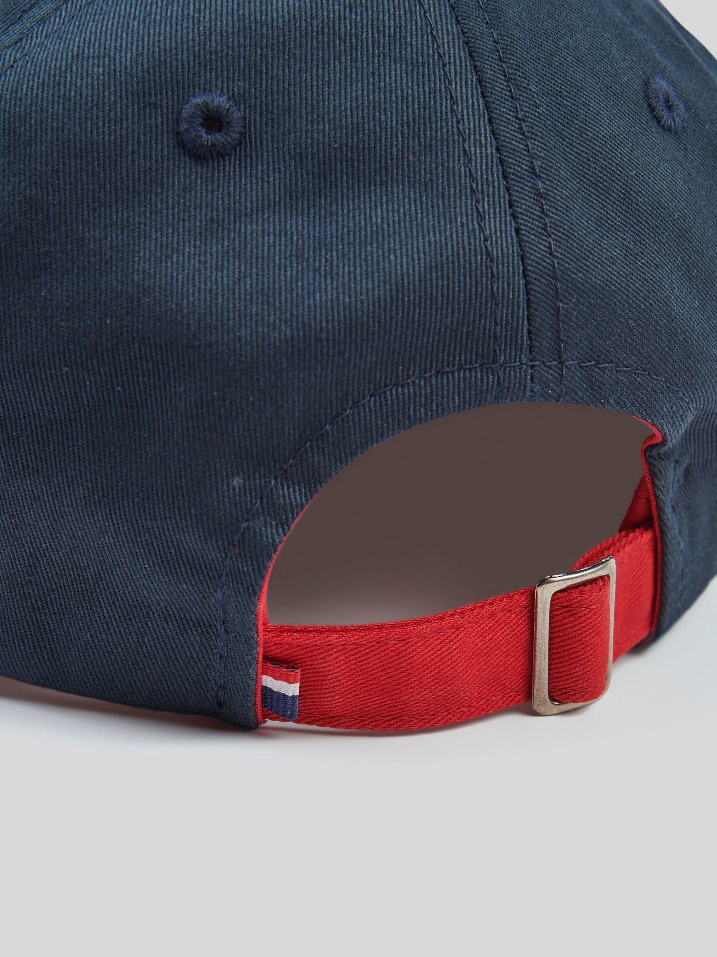 Mens Player 3 Baseball Cap Dark Sapphire Navy / Haute Red DHM