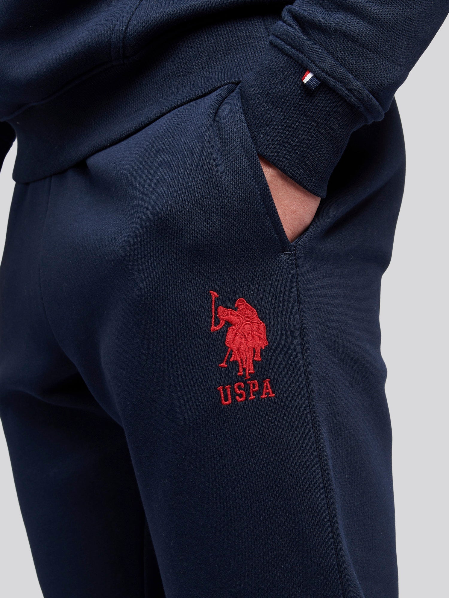 Mens Player 3 Jogger in Dark Sapphire Navy / Haute Red DHM