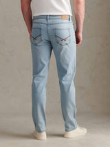 Mens Classic Fit Jean Mid Wash