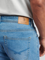 Mens Classic Fit Jean Mid Wash