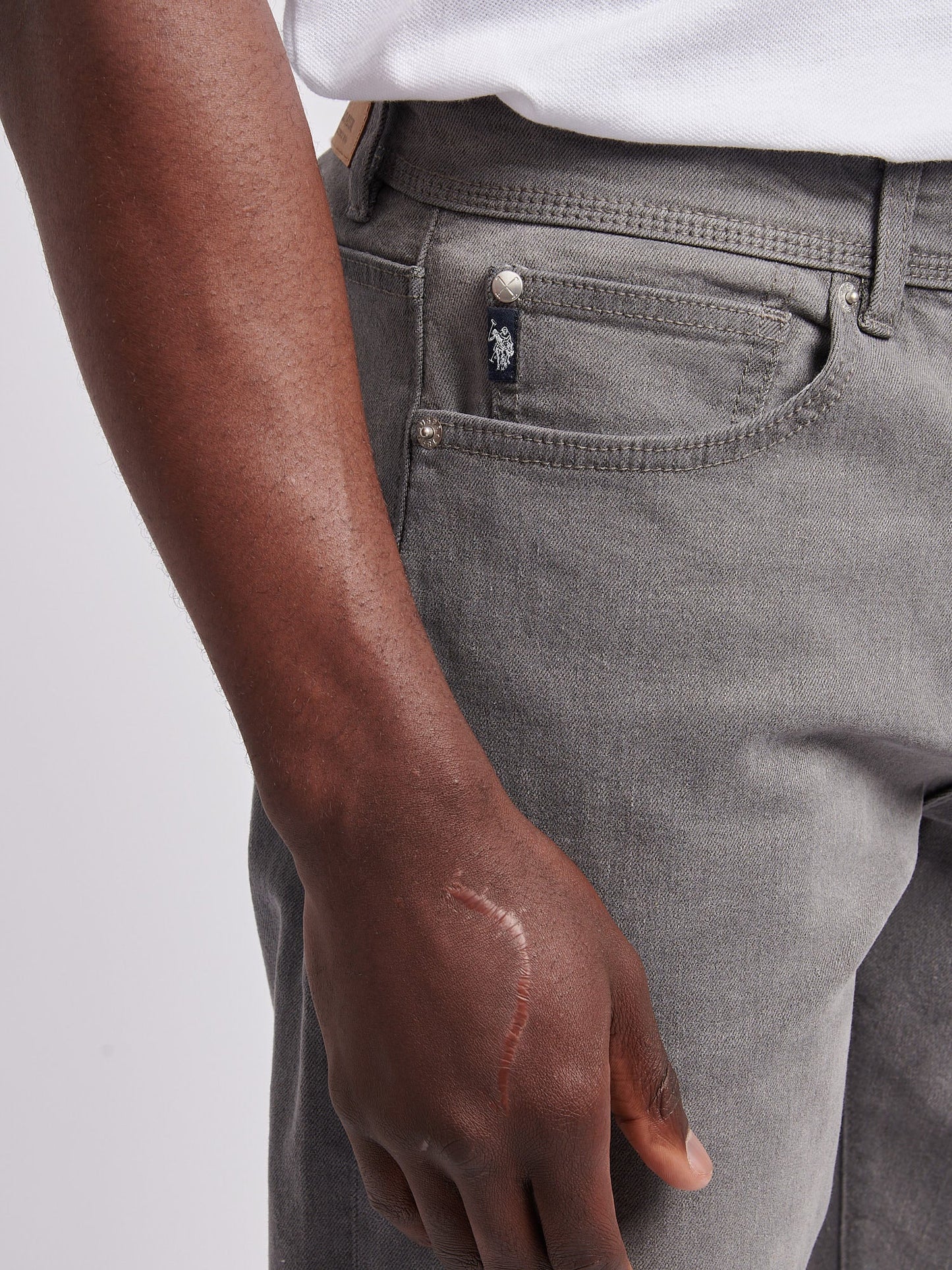 Mens Classic Fit Jean Grey Wash