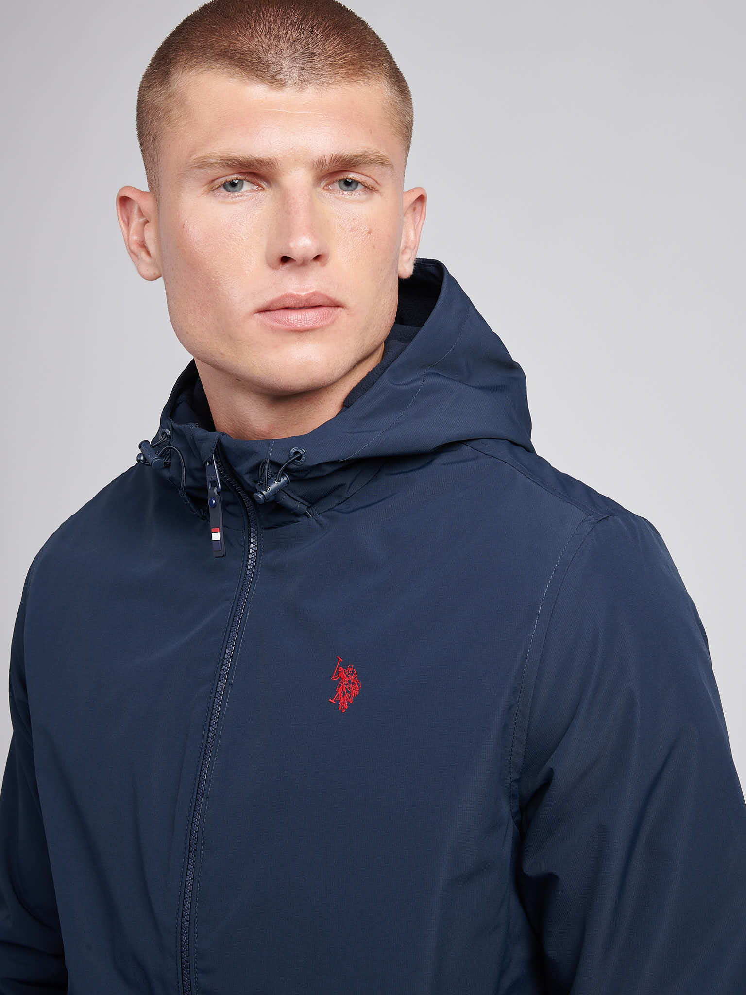 Mens Fleece Lined Windbreaker Jacket in Dark Sapphire Navy / Haute Red DHM