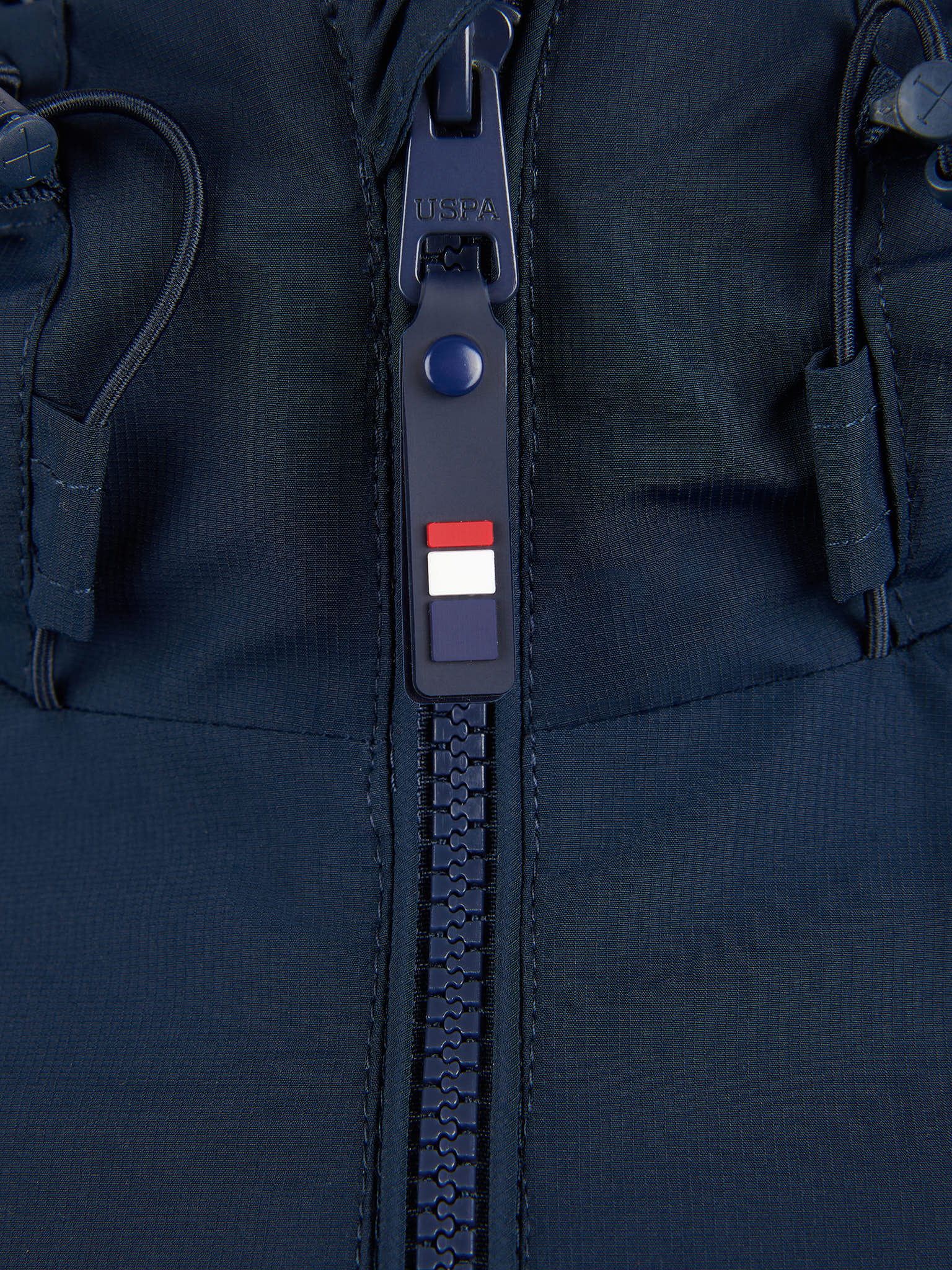 Mens Fleece Lined Windbreaker Jacket in Dark Sapphire Navy / Haute Red DHM