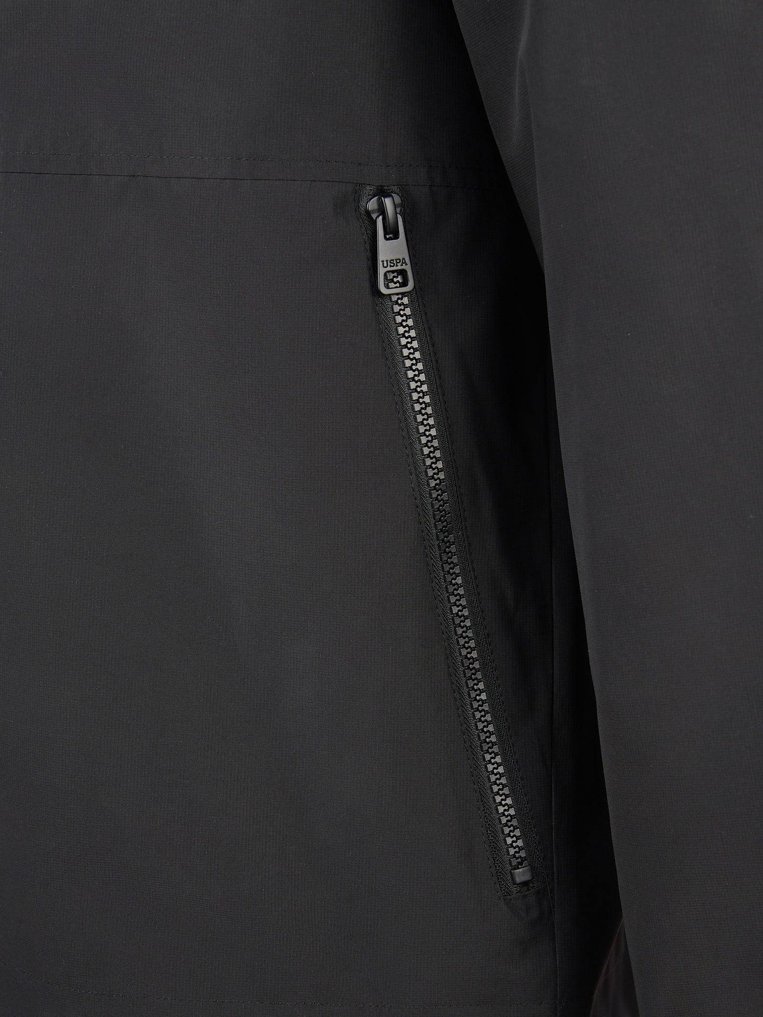 Mens Fleece Lined Windbreaker Jacket in Black Bright White DHM