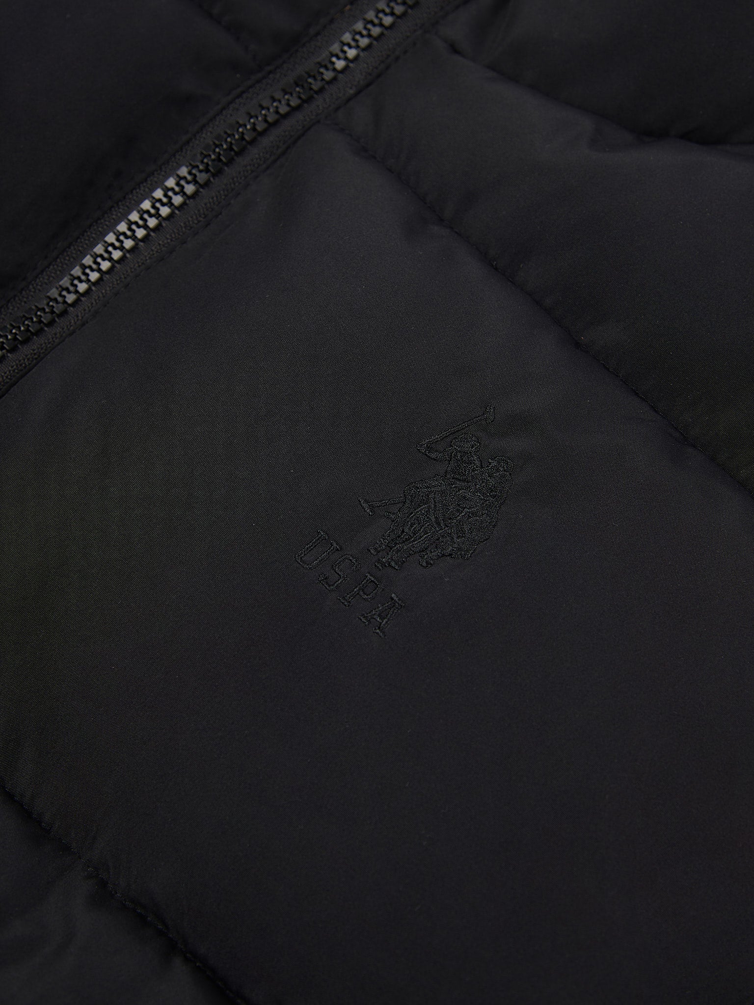 Mens Wide Baffle Gilet in Black